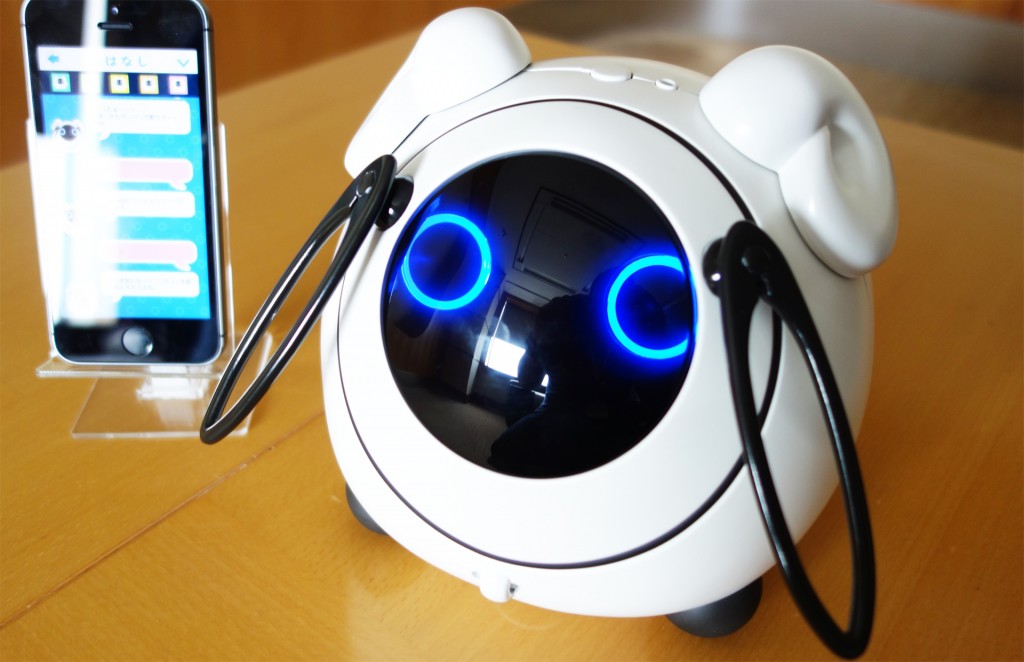 NTTドコモと共同開発 クラウド型おはなしロボット「OHaNAS(オハナス)」10月1日新発売!