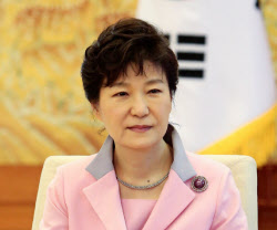韓国大統領、慰安婦協議「相当の進展」 米紙インタビューで