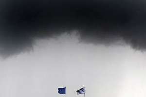 ギリシャ「プランB」は債務不履行、ユーロ圏初めて協議