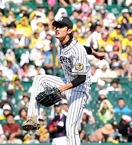 阪神、首位巨人に0・5差 藤浪で5割復帰