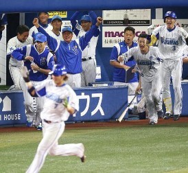 大混戦のセ・リーグ 4日の結果次第で5チームに首位の可能性