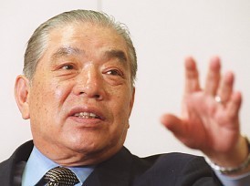 中邨秀雄さん死去 吉本を「笑いの総合商社」に育てた元社長