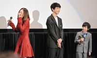 松雪泰子 “息子”の思わぬ暴露に赤面