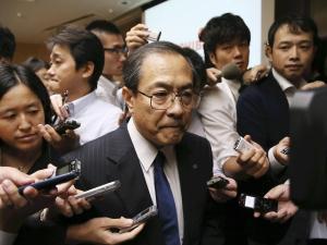 東芝:不正会計 社長「再生へ全力」 追加修正6件発表