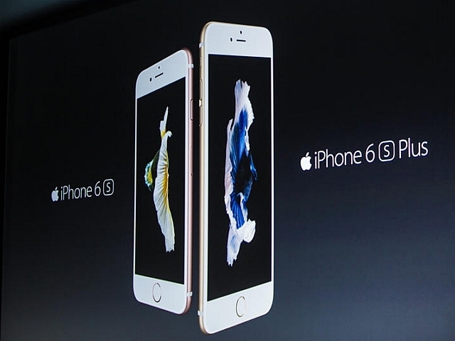 KDDI、Phone 6sとiPhone 6s Plusの価格を発表