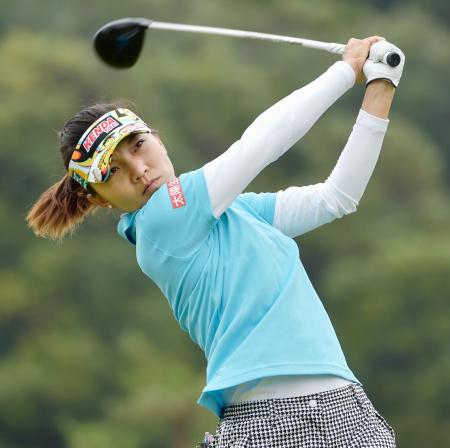 彩香、逆転ならず2位…テレサ・ルーが今季5勝目/国内女子