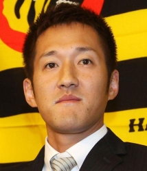 平野氏が阪神入閣へ 4年ぶりタテジマで闘魂注入