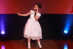 プリキュアの「プリンセス映画祭」にドレスアップした70名のリトルプリンセスたちも大喜び