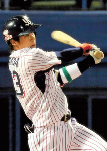 山田史上初1試合3連発 神宮の右打席には何かある