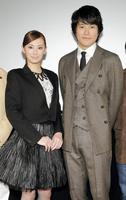 北川景子「結婚のようなもの」に笑み