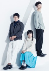 鈴木亮平と永野芽郁、坂口健太郎のクールさに突っ込み