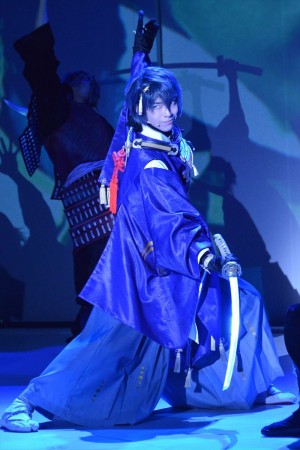 ミュージカル『刀剣乱舞』開演! 躍動する“刀剣男士”が歌い、踊る