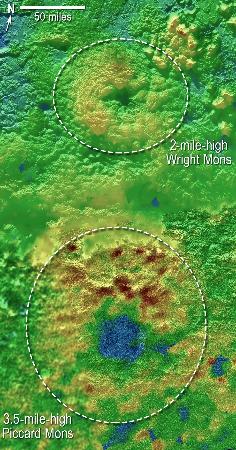 冥王星に「氷の火山」 米探査機、2カ所で発見