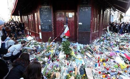 独、アルジェリア人の男を拘束 パリ同時攻撃に関与か