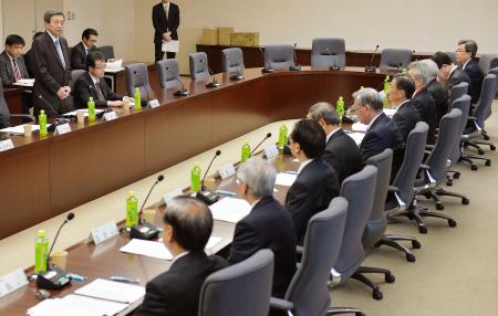 使用済み核燃料中間貯蔵:関電計画、県外で2030年操業開始 /福井