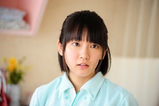 石倉三郎 阿藤快さんしのぶ…「旅番組でキリンの餌を食べさせた」