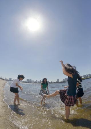 世界の平均気温が最高に 15年、産業革命前より１度上昇
