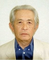 「ストーンズ」ギタリスト、６８歳ウッドさんに双子