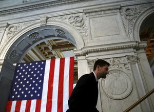 米の「ビザ免除」条件厳しく、下院が法案可決 2015年12月09日 11時44分