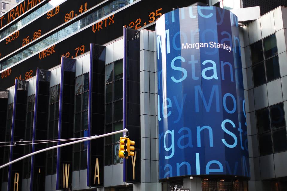 米モルガン・スタンレー、1200人削減
