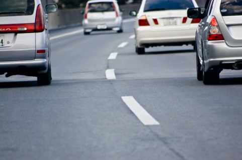 47NEWS > 共同ニュース > 車購入時の新税、免税対象を拡大 燃費に応じ4段階