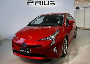 デンソー、「運転支援イルミネーション」開発 新型プリウス向け