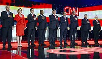ブッシュ氏、真面目な指導者必要=米共和討論会、トランプ氏猛攻撃−大統領選