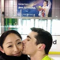 安藤美姫、恋人ハビエルがキス写真公開