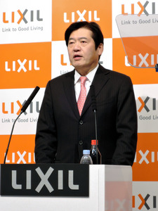 LIXIL藤森社長が退任へ 後任に瀬戸欣哉氏