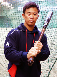 ヤクルト雄平がスイング王!中田抜き169・3キロ