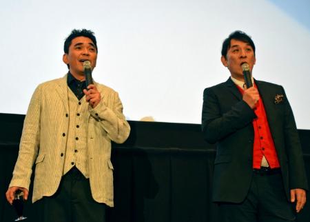 電気グルーヴ、初ドキュメンタリー映画初日に石野が赤ワイン