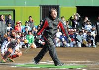 松井秀喜氏 13年ぶりG球場で特大弾