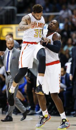 ウォリアーズ、1敗守る=NBA