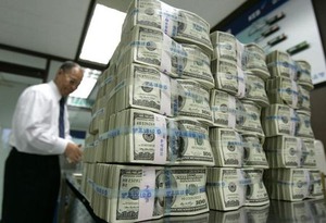 投資資金、金融市場や商品資産に流入=BAML