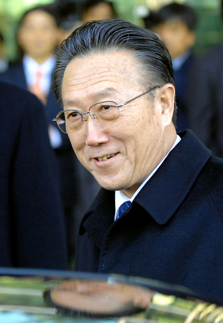 【北朝鮮情勢】金正恩氏が交通事故死の金養建氏を弔問 崔竜海氏は同行せず