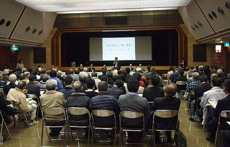 名古屋城、木造復元に賛否=「本物」天守閣に400億円—市長構想、経済効果疑問も