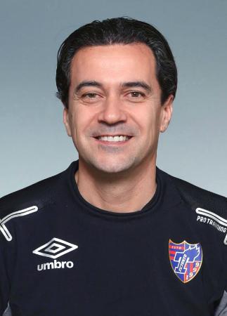 鳥栖、新監督に元FC東京指揮官フィッカデンティ氏