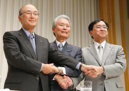 経済界トップ、賃上げで足並み 3団体新年祝賀会