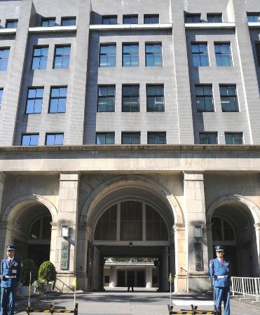 軽減税率は高収入ほど得 財務省試算 食品か外食か？“グレーゾーン”１２００件超