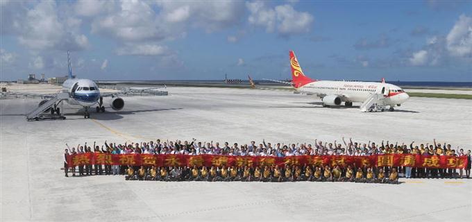 中国、南沙でまた試験飛行 「民間」2機が離着陸