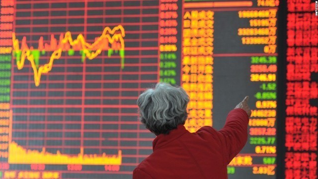 中国株急落、30分で取引終了