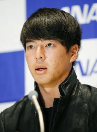 石川「五輪に出たい」 ゴルフ、14日から今年初戦