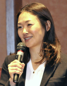 佐藤真海選手、トライアスロンに転向 陸上でパラ3大会出場