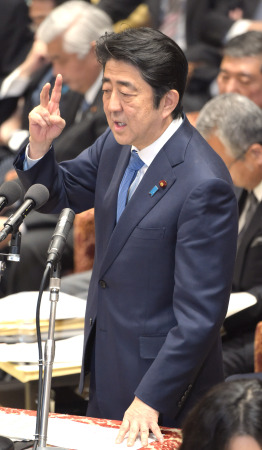 首相、改憲派で3分の2以上目指す考え…参院 2016年01月10日 15時20分