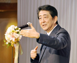 北朝鮮制裁「厳しく」