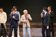 “華大”結成25周年記念ライブに松本人志ら登場!