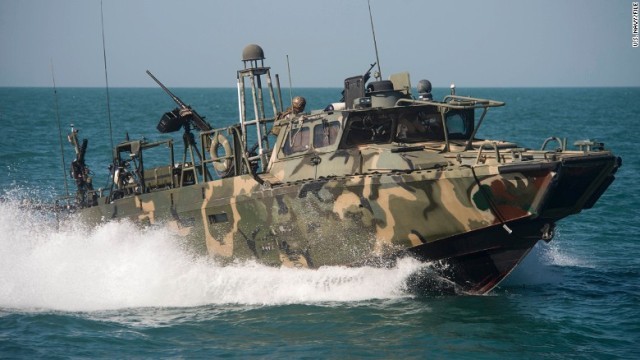 イラン、米海軍船舶2隻を拿捕 13日中に解放の見通し