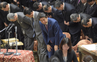 15年度補正予算案、14日に衆院通過