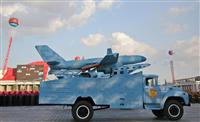 ２０１５年１０月１０日、北朝鮮の軍事パレードで披露された無人機＝平壌（ＡＰ）