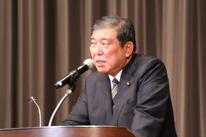 石破氏、ＳＭＡＰ継続「願う」